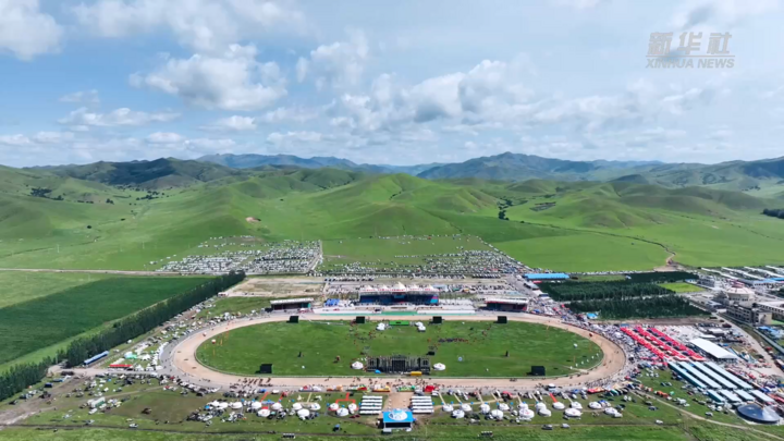 22万游客欢聚内蒙古兴安盟那达慕