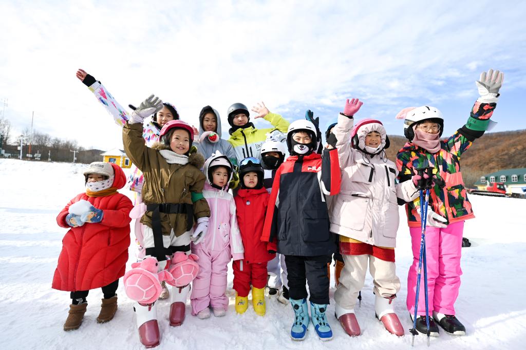 内蒙古扎兰屯“冰雪”热