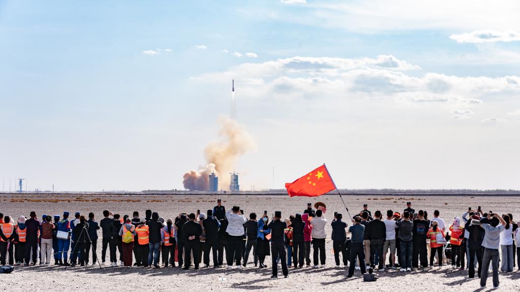 阿拉善边境管理支队：护航神舟再出征
