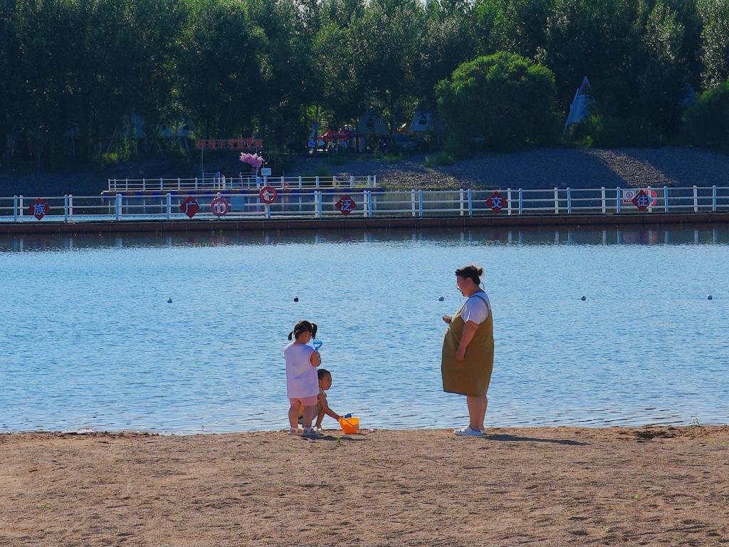 一个东北小村的清凉夏日