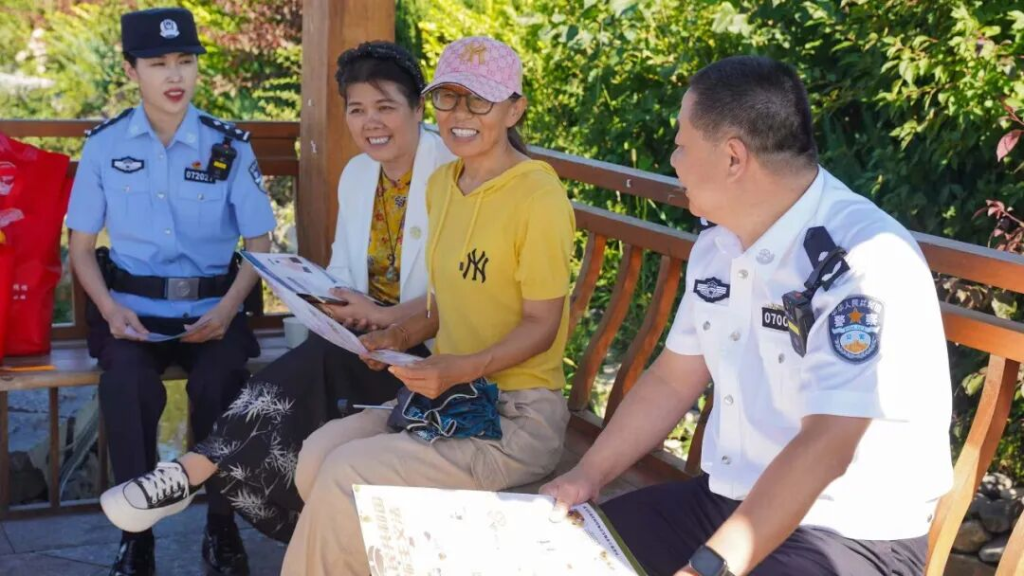 800余名民警辅警走村串户 书写基层治理答卷
