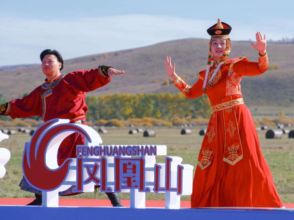 2025呼伦贝尔·凤凰山极境越野马赛在内蒙古牙克石市开赛