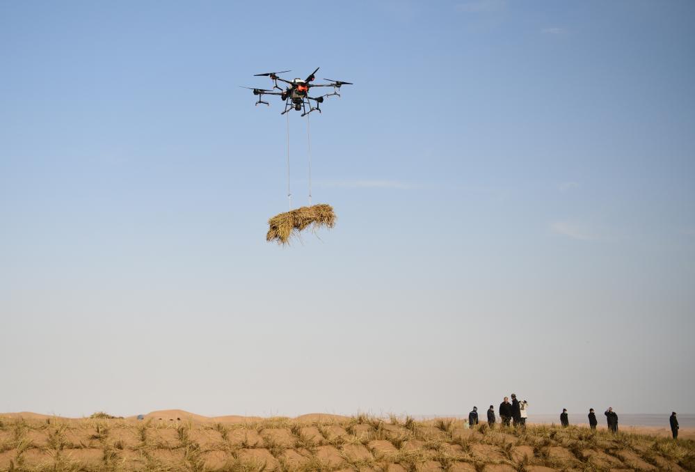 内蒙古阿拉善盟累计治沙超1亿亩