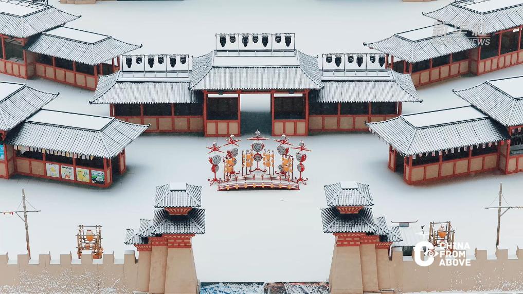 瞰中国丨内蒙古：雪落城白