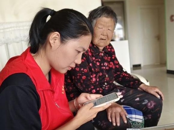 内蒙古准格尔旗为全旗老年人代缴医保