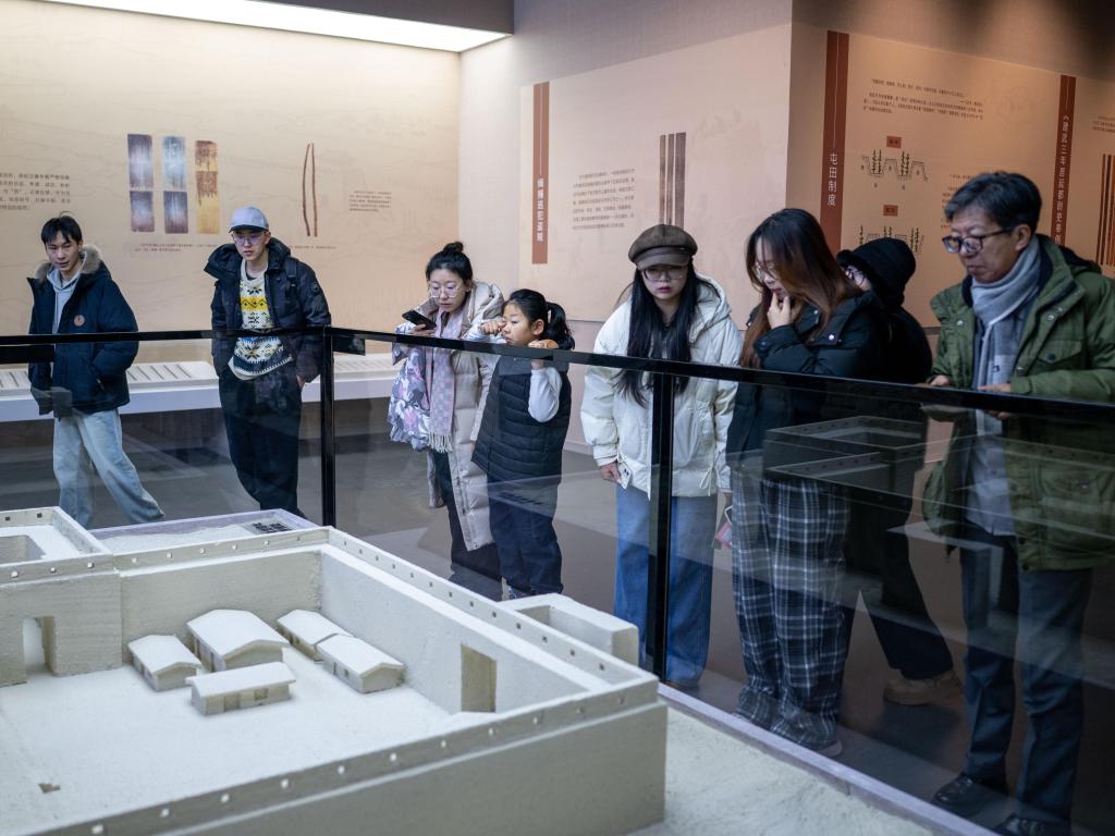 “简”读居延 看汉简中跨越千年的边塞故事