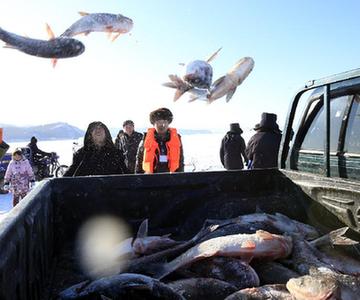 首届察尔森冰雪渔猎文化旅游节举行